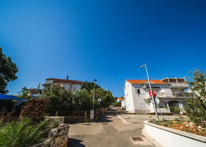 Violet Red Yellow Apartamento *