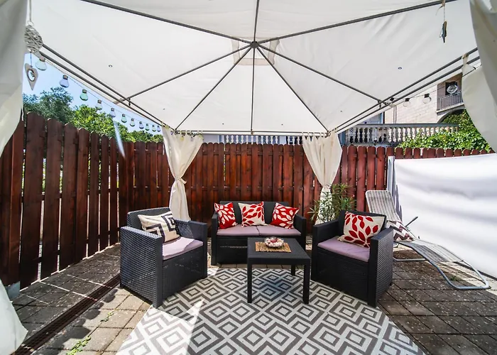 Apartamento Violet Red Yellow