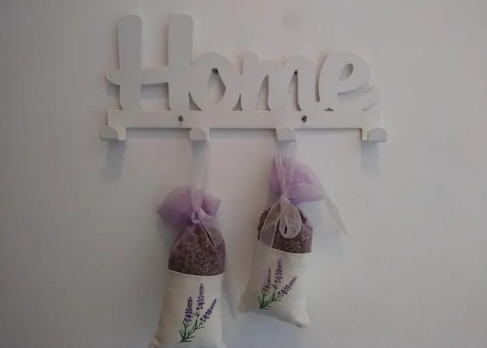 Apartamento Violet Red Yellow *