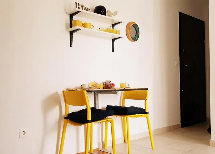 Apartman Violet Red Yellow Korčula