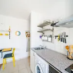 Violet Red Yellow * コルチュラ